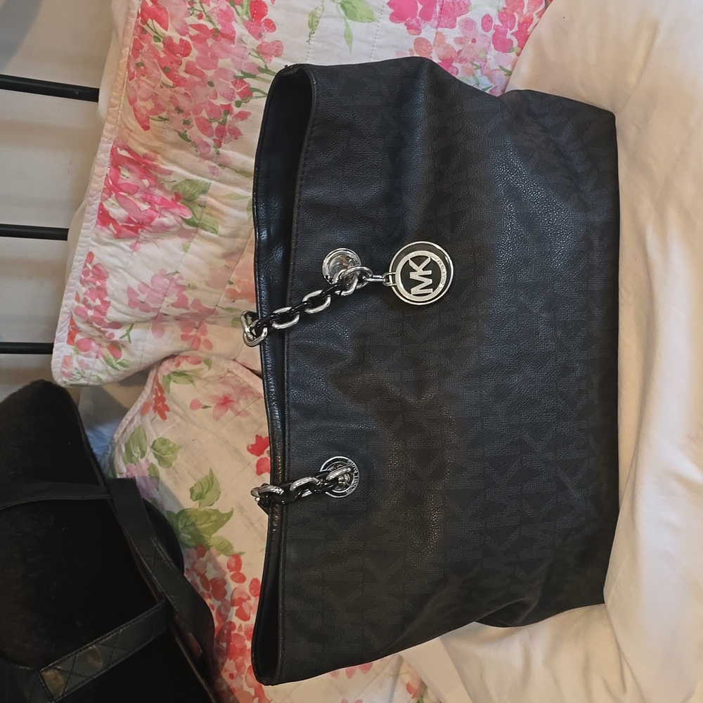 Michael Kors tote